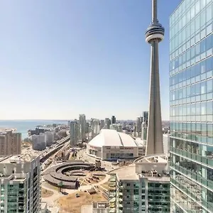 Elegant Waterfront Downtown / Unobstructed Cn Tower View Apartment Toronto